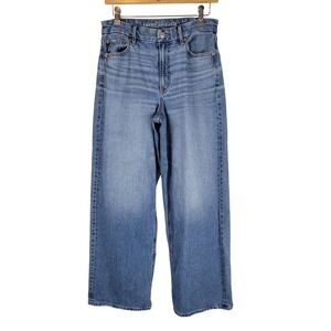 American Eagle Strigid Curvy Super High Rise Baggy Straight Jeans Blue 6 Short